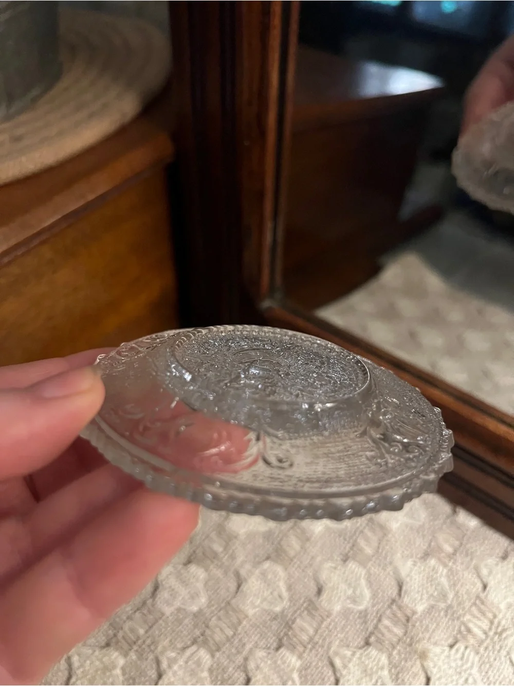 WESTMORELAND Vintage Glass Cup Plate with Lyre and Hearts Motif Approx. 3.5 inch